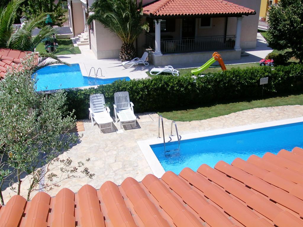 Oliva Holiday Apartment Banjole Bagian luar foto
