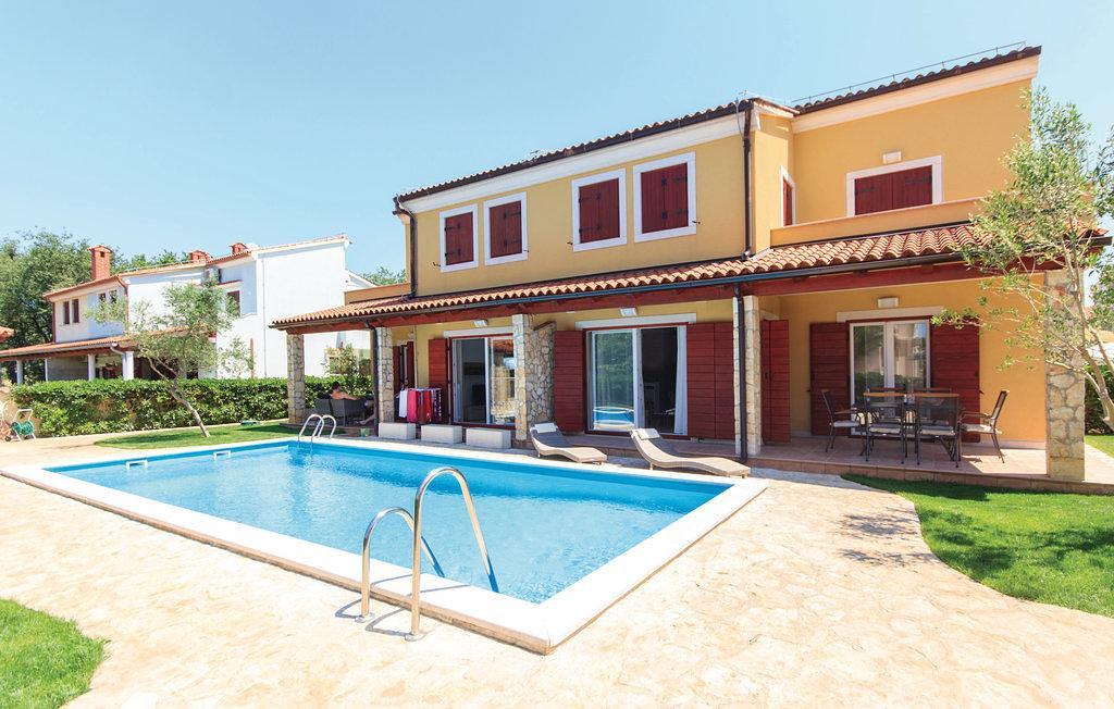Oliva Holiday Apartment Banjole Bagian luar foto