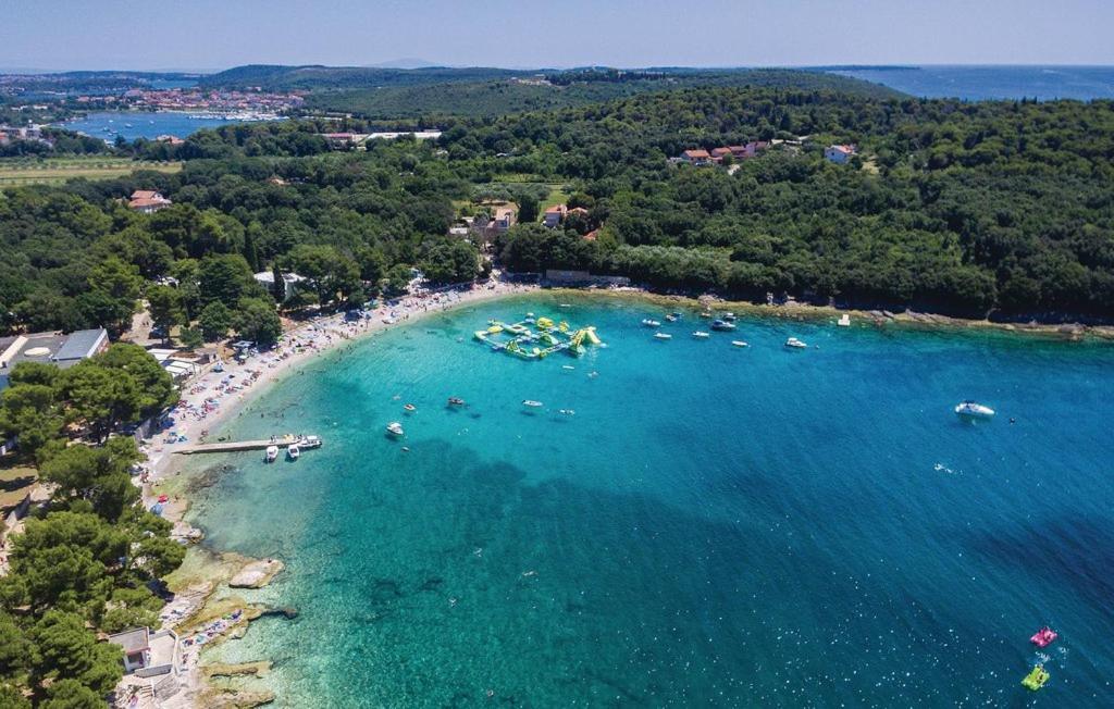 Oliva Holiday Apartment Banjole Bagian luar foto